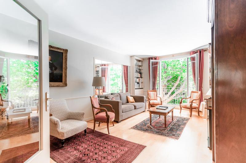 Appartement - 144 m² - 7 pièces