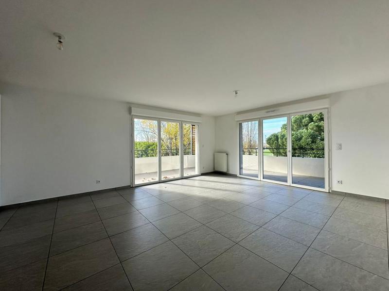 Appartement - 95 m² - 4 pièces