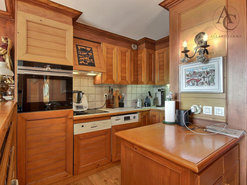 Appartement - 95 m² - 4 pièces