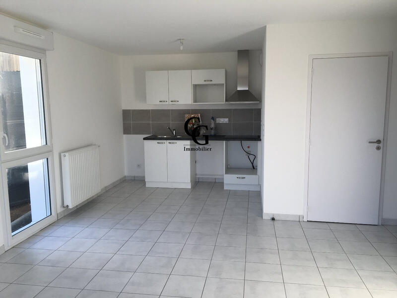 Maison - 92 m² - 5 pièces