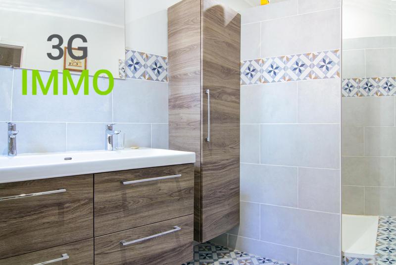 Villa - 178 m² - 9 pièces