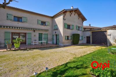 Maison - 293 m² - 5 pièces