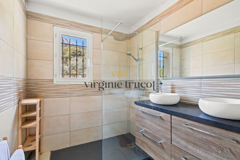 Maison - 153 m² - 5 pièces