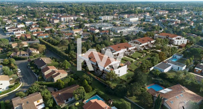 Appartement - 82 m² - 4 pièces