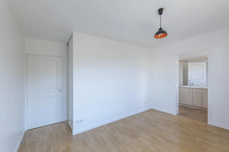 Appartement - 95 m² - 4 pièces