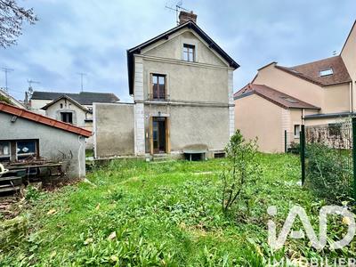 Maison - 170 m² - 6 pièces