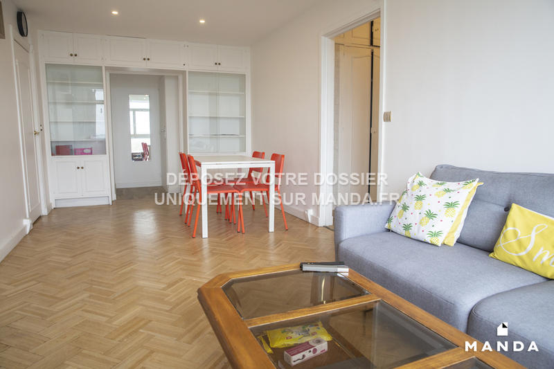 Chambre - 10 m² - 4 pièces