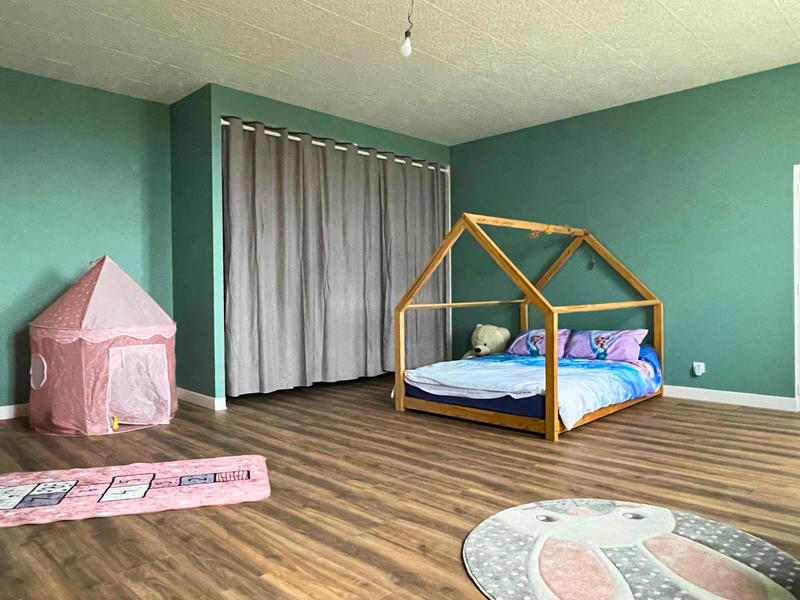 Maison - 238 m² - 4 pièces