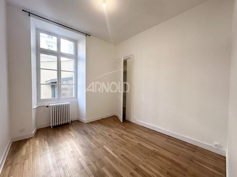 Appartement - 156 m² - 6 pièces