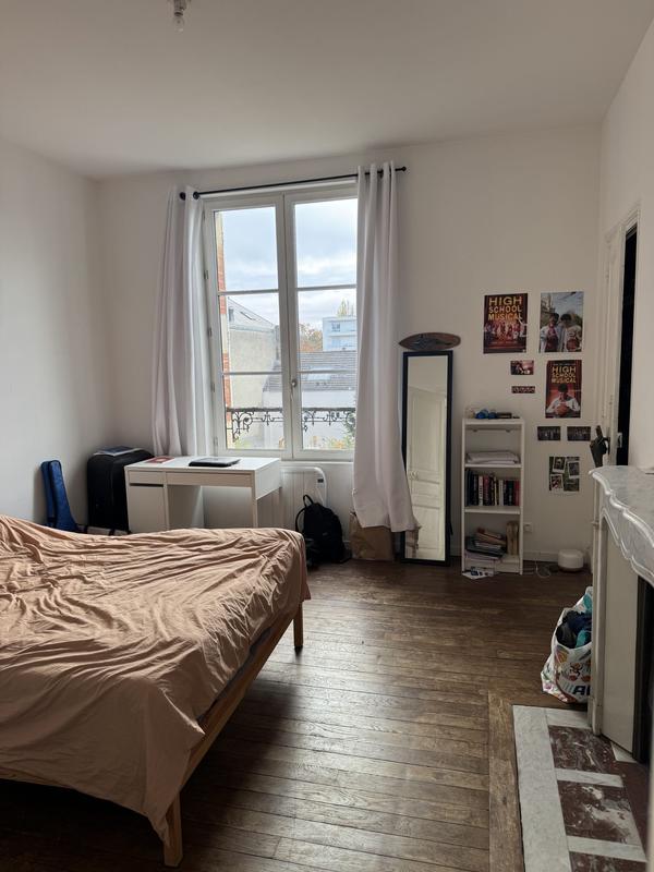 Appartement - 100 m² - 5 pièces