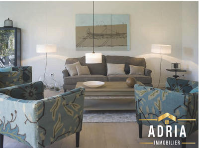 Appartement - 96 m² - 4 pièces