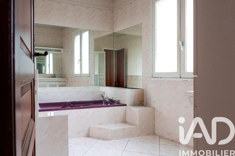 Maison - 185 m² - 6 pièces