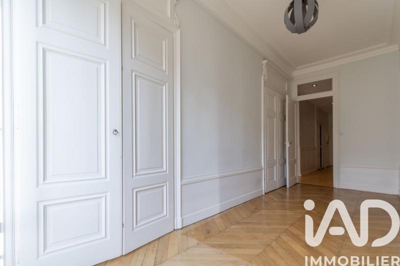 Appartement - 130 m² - 4 pièces