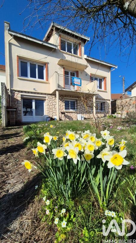 Maison - 120 m² - 6 pièces