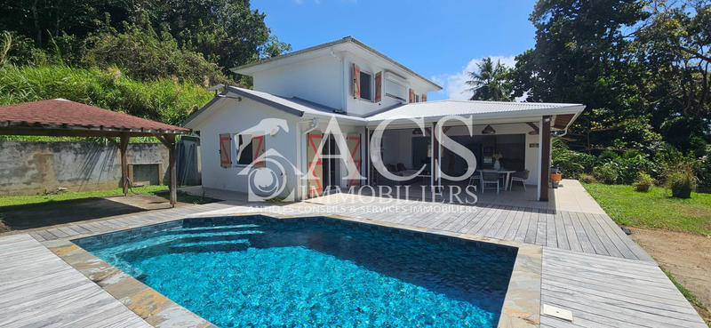 Maison - 116 m² - 4 pièces