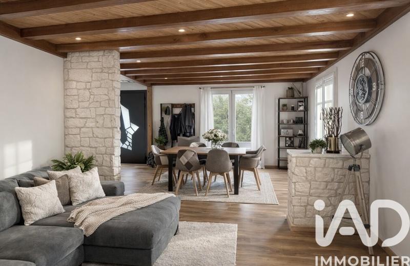 Maison - 120 m² - 6 pièces