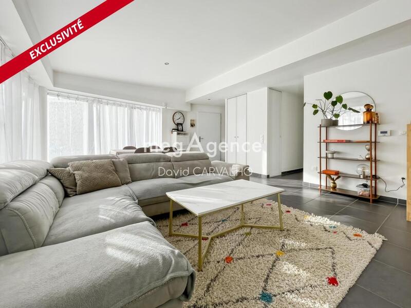 Maison - 92 m² - 4 pièces