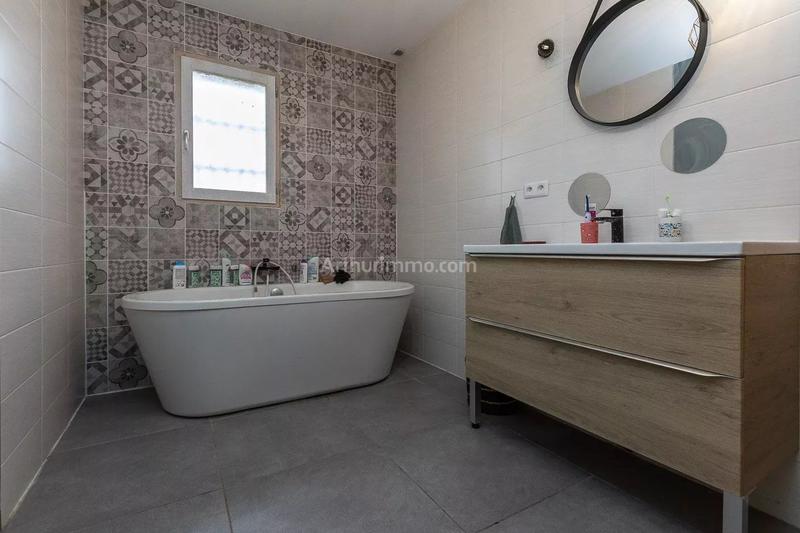 Maison - 142 m² - 5 pièces