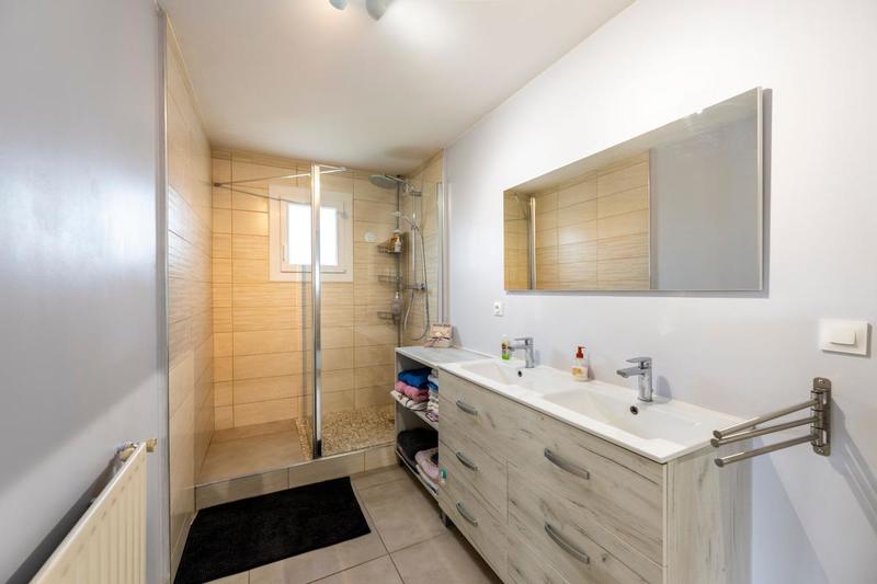 Maison - 127 m² - 5 pièces