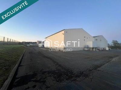 Local commercial - 2 680 m² - 8 pièces