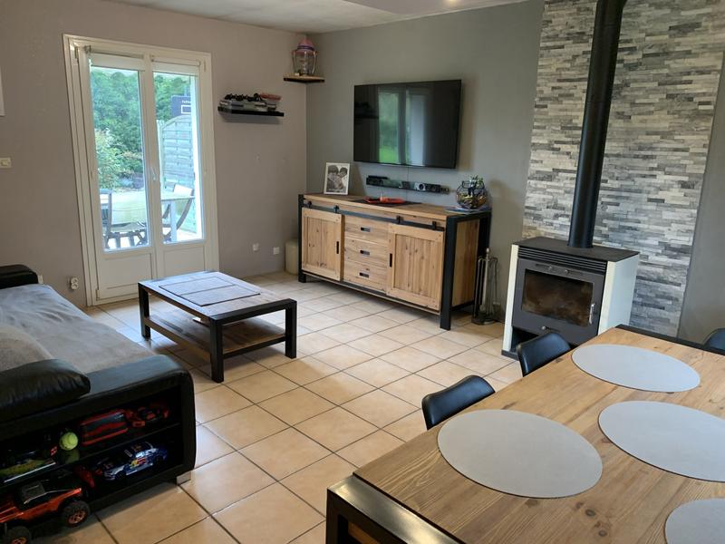 Maison - 85 m² - 5 pièces