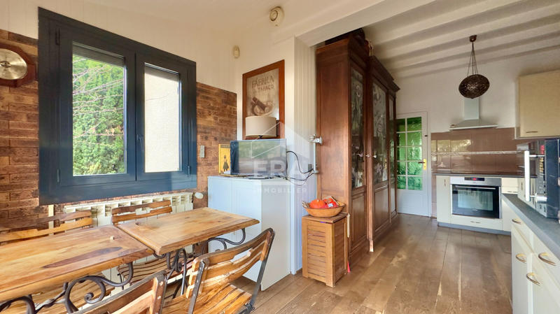 Maison - 122 m² - 6 pièces