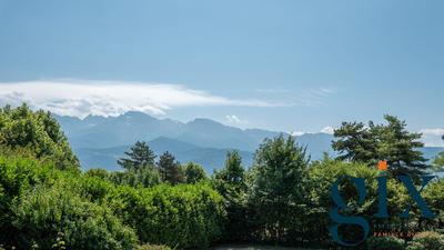 Maison - 286 m² - 8 pièces