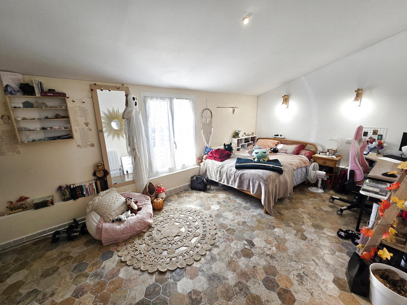 Maison - 172 m² - 7 pièces