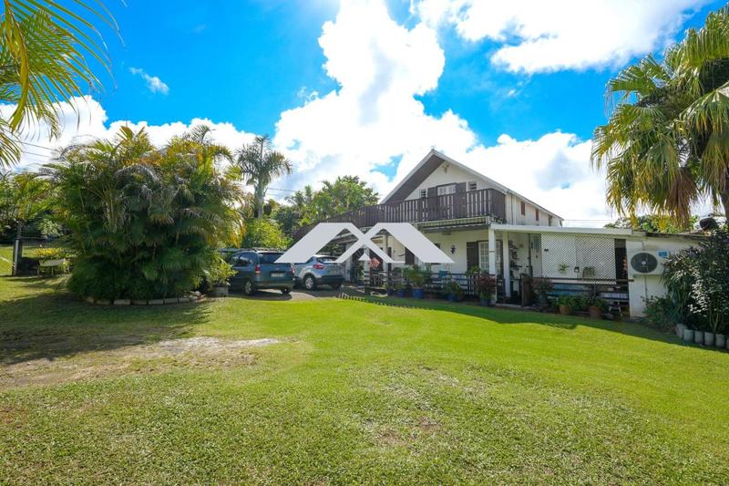 Maison traditionnelle - 148 m² - 5 pièces