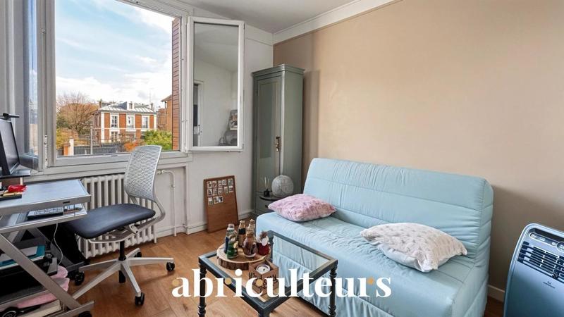 Appartement ancien - 66 m² - 4 pièces