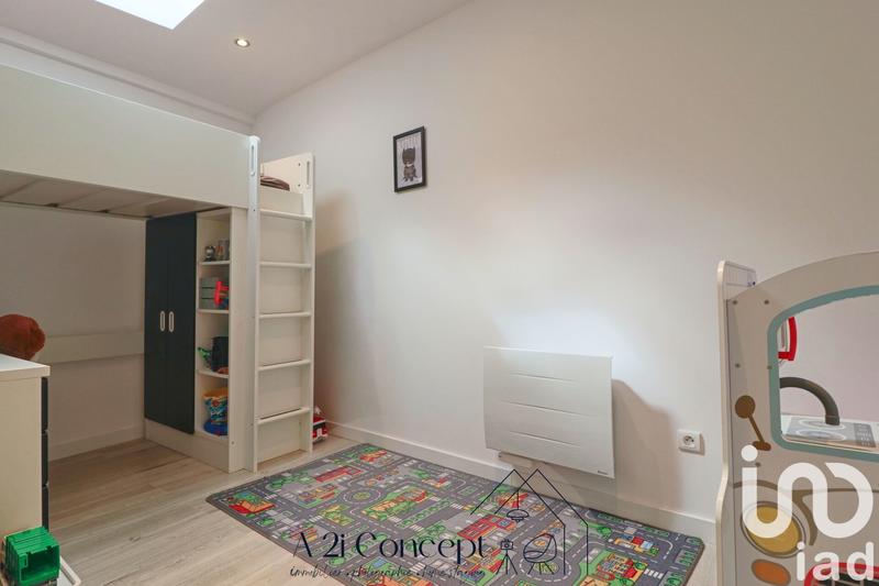 Maison - 92 m² - 5 pièces