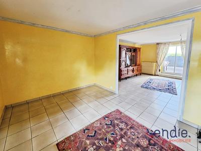 Maison - 160 m² - 5 pièces