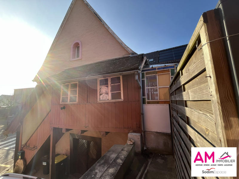 Maison - 100 m² - 6 pièces