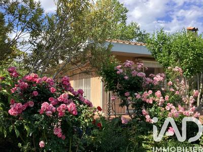 Maison - 215 m² - 5 pièces