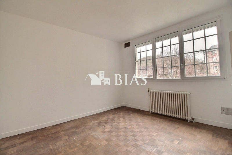 Maison - 177 m² - 5 pièces