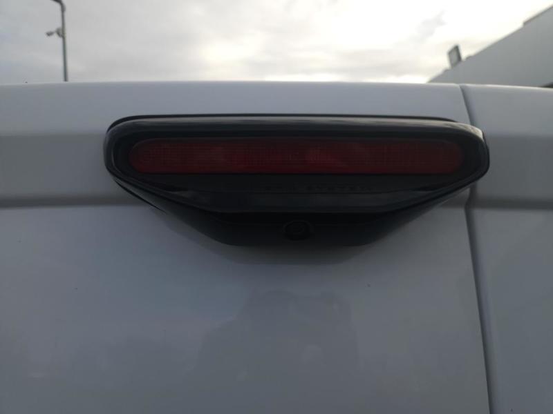 Peugeot Partner III Bluehdi 100 s&amp;S 650kg Stand Asphalt