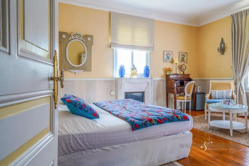 Manoir - 800 m² - 22 pièces