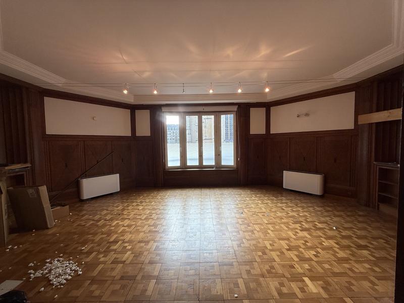 Local commercial - 138 m² - 5 pièces