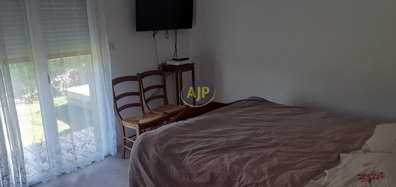 Maison - 93 m² - 5 pièces