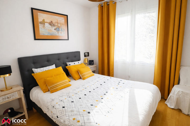 Maison - 174 m² - 10 pièces