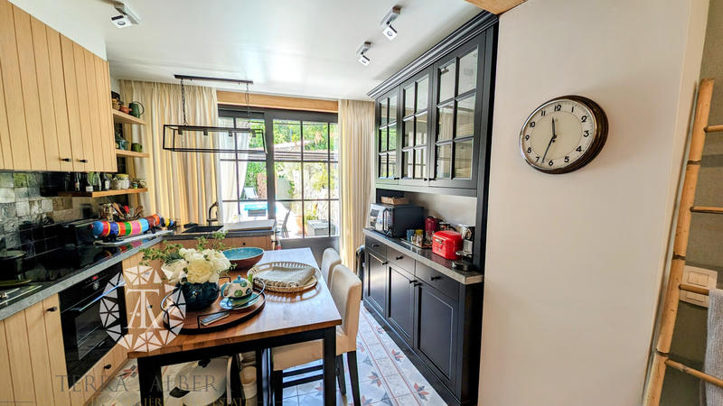 Maison de village - 110 m² - 4 pièces