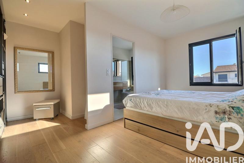 Maison - 125 m² - 5 pièces