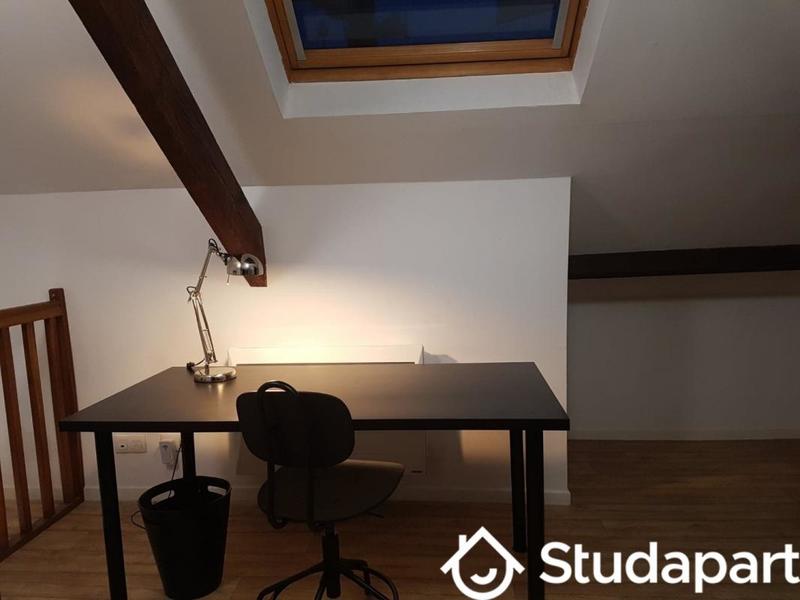 Chambre - 13 m² - 1 pièce