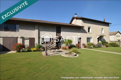 Maison - 98 m² - 5 pièces