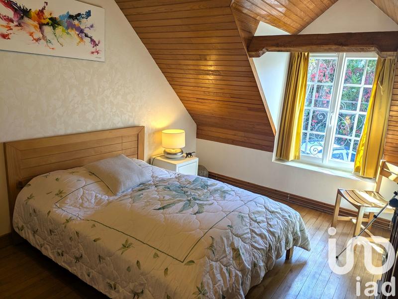 Maison - 180 m² - 6 pièces