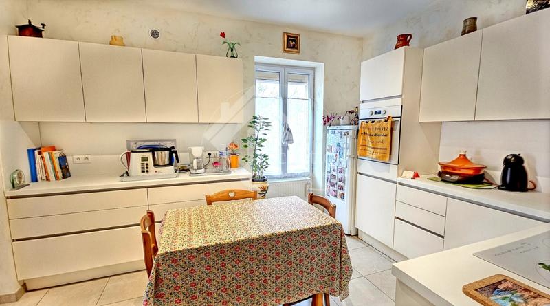 Maison - 110 m² - 4 pièces