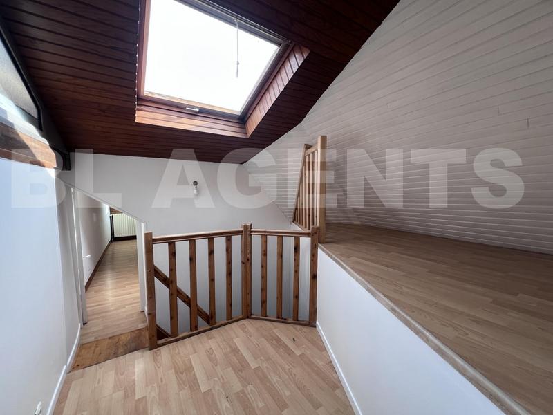 Maison de ville - 85 m² - 5 pièces