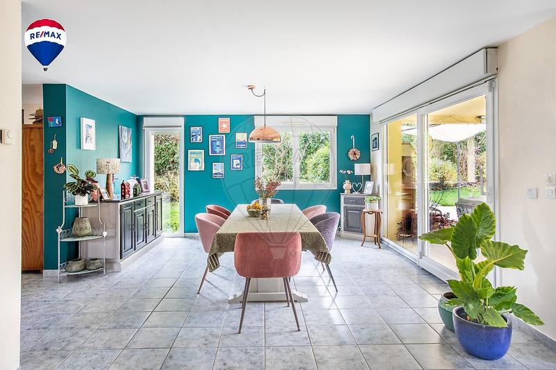 Maison - 170 m² - 6 pièces