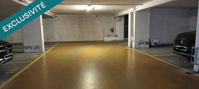 Parking - 12 m²
