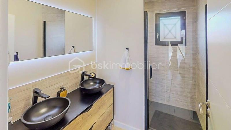 Maison - 115 m² - 5 pièces